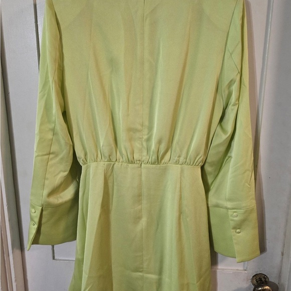 Ladies Misha Dress size M(8-10) NWT from clean smoke free home. - Picture 2 of 5